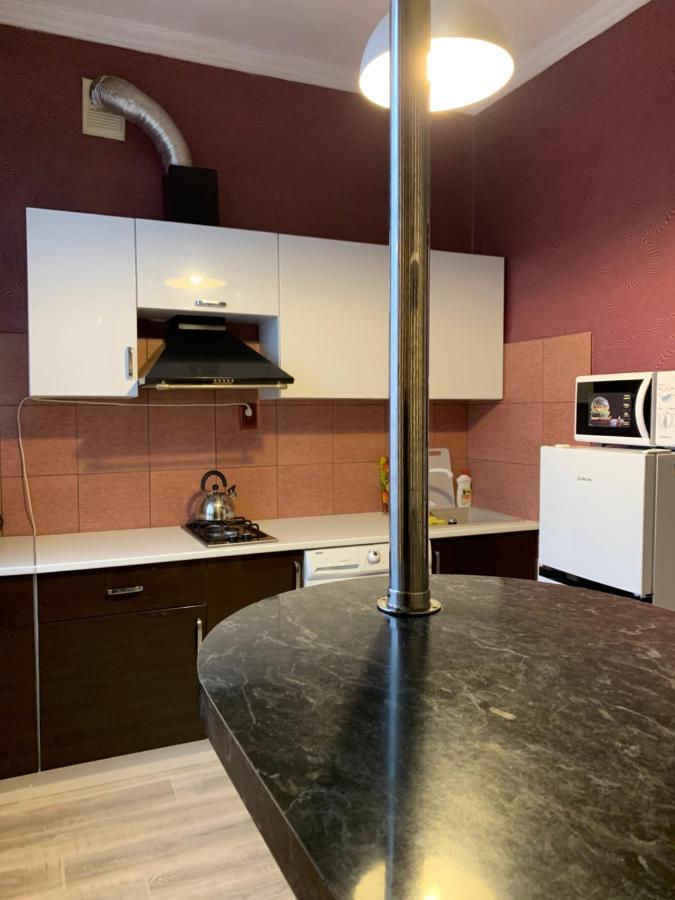 Ferienwohnung Apartament On Gagarin Avenue Kiew Exterior foto
