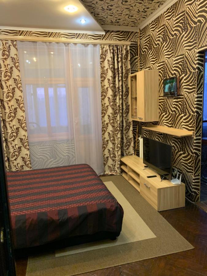 Ferienwohnung Apartament On Gagarin Avenue Kiew Exterior foto